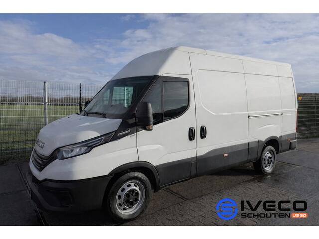 Iveco DAILY 35S18V A8 Adaptive Cruise control - Automaat- L3H2 -176pk - Trekhaak