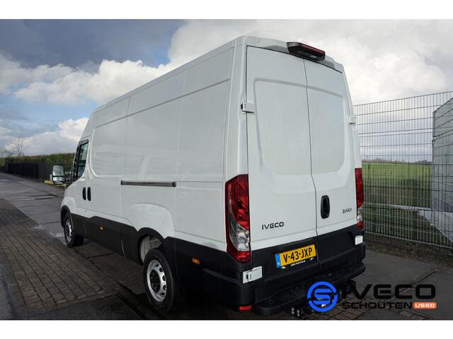 Iveco DAILY 35S18V A8 Adaptive Cruise control - Automaat- L3H2 -176pk - Trekhaak