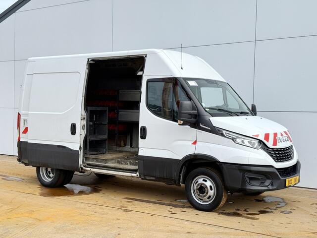 Iveco DAILY 35C16 2.3 Automaat LED L2H2 Dubbellucht 3.5t Trekhaak Airco Cruise Control Lucht geveerde stoel
