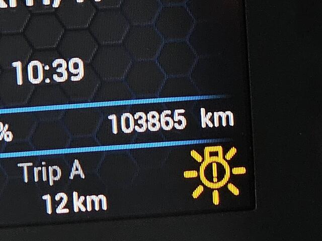 Iveco DAILY 35S14V 2.3 352 L2H2 Airco Cruise Control PDC Achter 3 Zits Euro6 136 PK!