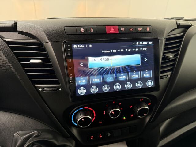 Iveco DAILY 35C16 Bakwagen+Laadklep | Dakspoiler | Multimedia | Camera | Airco | Cruise |