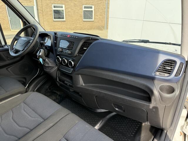 Iveco DAILY 35S14 2.3 Automaat Laadklep Climate Control Standkachel Koffer Bakwagen Meubelbak