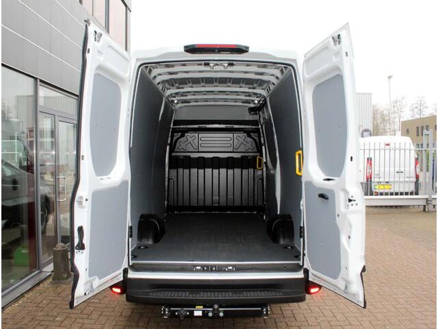 Iveco DAILY 35S16 HA8 2.3 352L H2 Airco/Cruise/Nav/Cam Trekh.