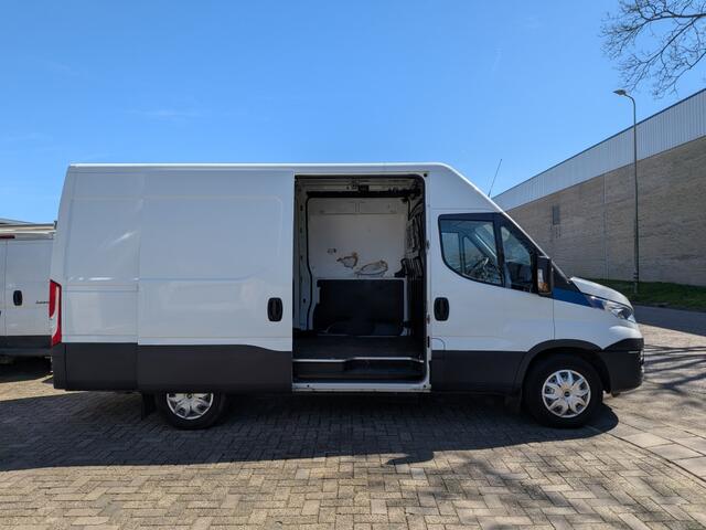 Iveco DAILY 3.0 352 CNG H2 Automaat 100 kW