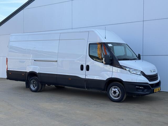 Iveco DAILY 35C14 2.3 L3H2 Dubbellucht Airco Cruise Control Trekhaak Luchtgeveerde Stoel