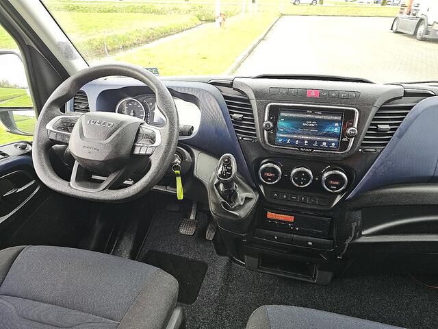 Iveco DAILY 35C18 3.0L L4H2 Dubbellucht Automaat Navi Clima Trekhaak