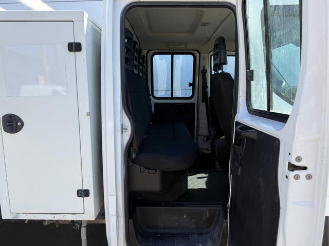 Iveco DAILY 35C14 2.3 Kipper Dubbele Cabine Dubbellucht 6 Stoelen Airco Cruise Control 3,5t Trekhaak Lucht geveerde stoel