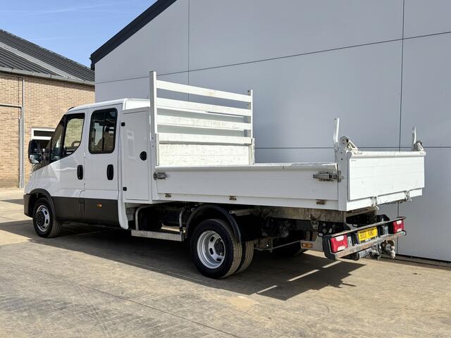 Iveco DAILY 35C14 2.3 Kipper Dubbele Cabine Dubbellucht 6 Stoelen Airco Cruise Control 3,5t Trekhaak Luchtgeveerde stoel
