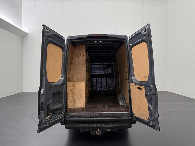 Iveco DAILY 35S14 Hi-Matic Automaat L2H2 | 3500Kg Trekhaak | Euro 6 | Airco | Cruise | 3-Zits | Betimmering