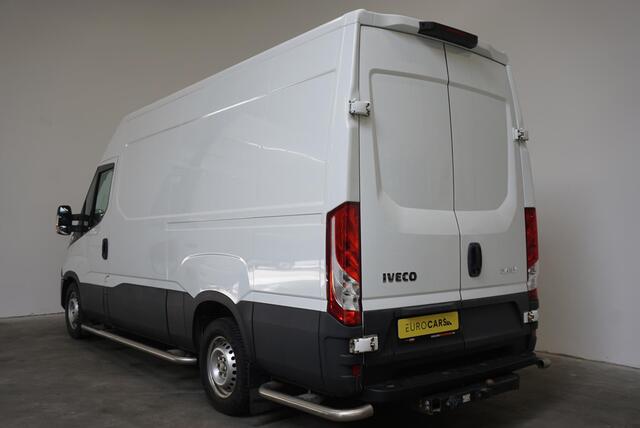 Iveco DAILY 35S14 140pk L2H2/L3H2 3500kg Trekhaak Airco Cruise