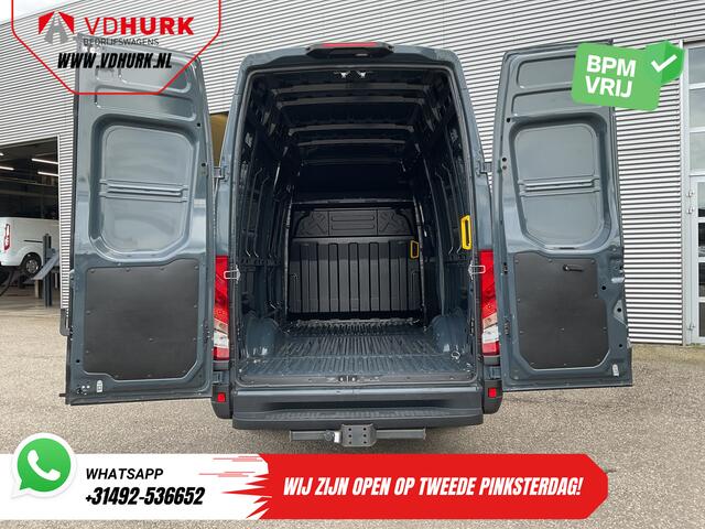 Iveco DAILY 35S21HV 3.0 180 pk Aut. L2H3 LED/ Adapt.Cruise/ Carplay/ Gev.Stoel./ Climate/ Navi/ Camera/ Trekhaak