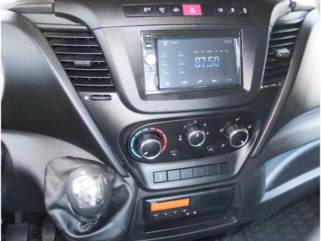 Iveco DAILY 35C18 3.0 375 Open Laadbak Dubbellucht Trekhaak