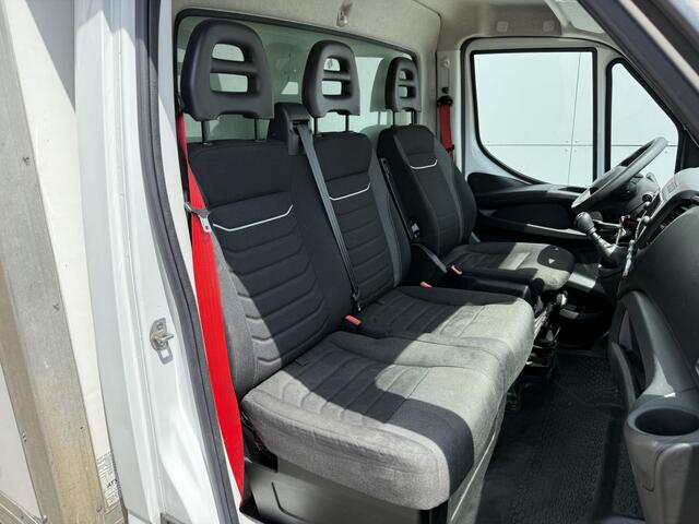 Iveco DAILY 35C16 3.0 Laadklep Zijdeur Climate control Cruise control Bakwagen Meubelbak Koffer