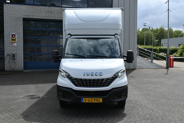Iveco DAILY 35C18 3.0 180 pk Hi-Matic Bakwagen LED, Geveerde stoel, Camera, Spiegelbak