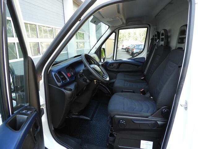 Iveco DAILY 35S12V 2.3 352 H3 L AUT | 3.500 kg. TREKHAAK | CRUISE CONTROL | AIRCO