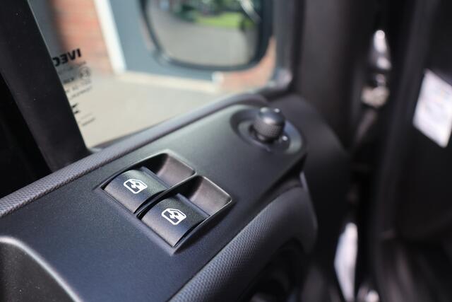 Iveco DAILY 35S18 3.0 Hi-matic 352 H1 2x schuifdeur