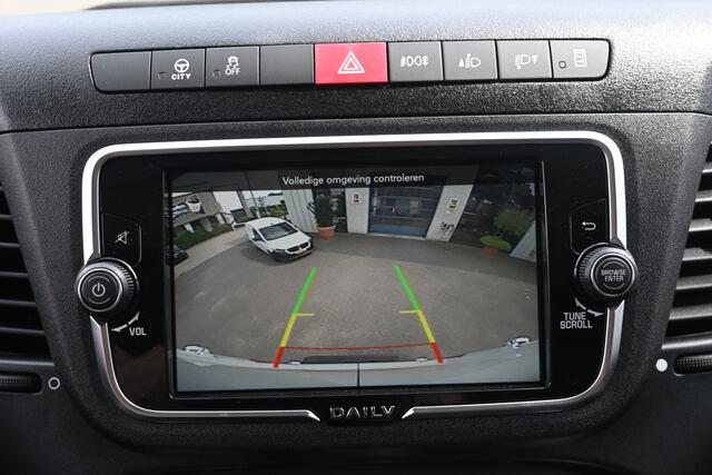 Iveco DAILY 35S18 L4H2 3.0 180 pk Hi-Matic LED, ACC, Geveerde stoel, Camera, Navigatie