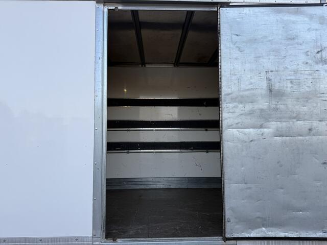 Iveco DAILY 35C16 3.0 Laadklep Bakwagen Dubbellucht Climate Control Cruise Control Meubelbak Koffer