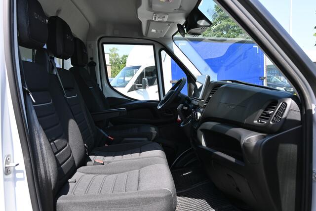 Iveco DAILY 35S18 3.0 180 pk Hi-Matic Chassis ACC, Geveerde stoel, Apple Carplay/Android Auto