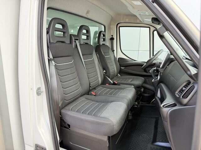 Iveco DAILY 35C18H 3.0 Automaat Laadklep Bakwagen Meubelbak Dubbellucht Carplay Navigatie Climate Control Cruise Control Camera Koffer