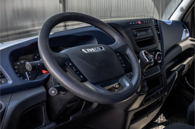 Iveco DAILY 35C14 | L2H2 | Automaat | Trekhaak 3.5T | Elektr. Airco | Camera | Cruise