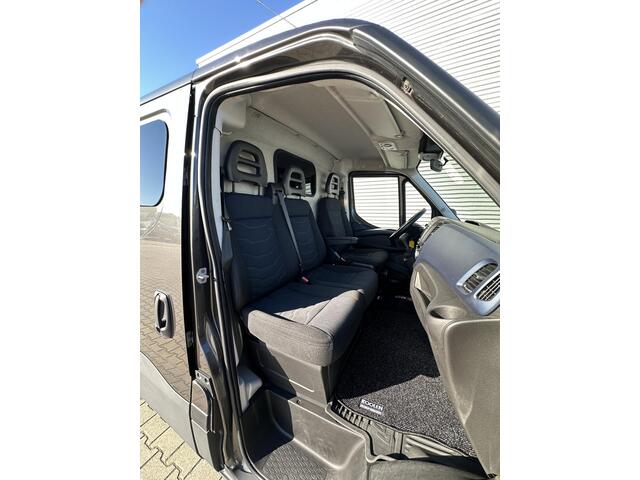 Iveco DAILY 35S14V 2.3 L1H1 3500kg trekgewicht automaat MARGE