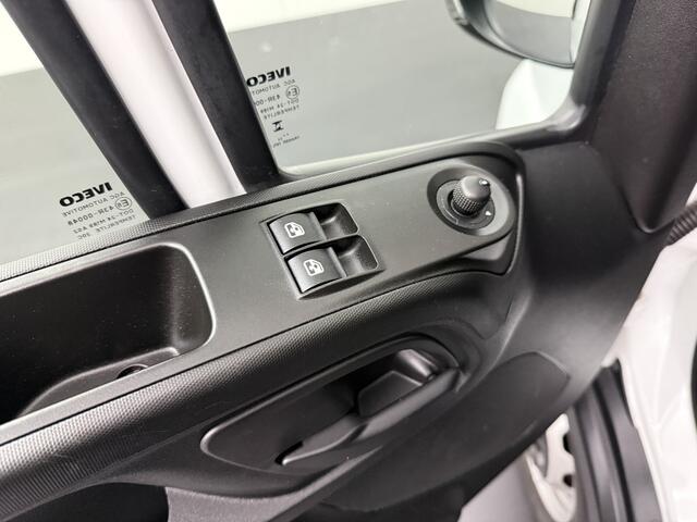 Iveco DAILY 35S16 L4H2 Maxi | Fabrieksgarantie | Model 2025 | Airco | 3-Zits | Betimmering | 3500Kg Trekken