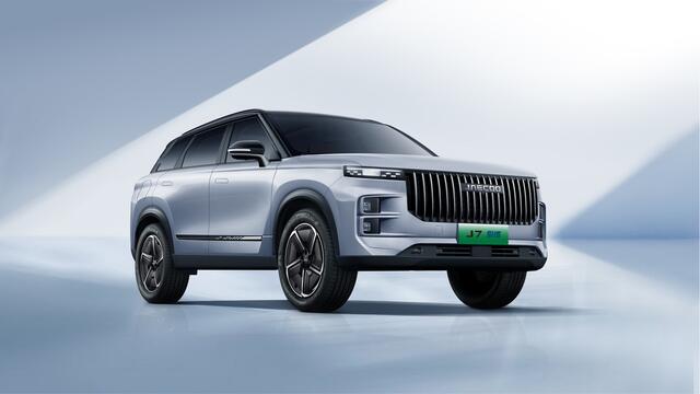 Jaecoo 7 1.5 GDI SHS-P Exclusive / 90 km elektrisch / 1200km range / 60L brandstof