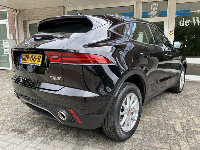 Jaguar E-Pace 2.0 P200 AWD NARVIK BLACK BTW VEREKENBAAR INCL .BTW Achteruitrij camera/ /Climate contr./Navigatie/Ledverlichting//Park. sensoren V+A/Cruisecontr./Startstop/./Jaguar Audiosytsteem