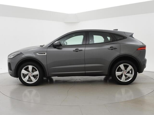 Jaguar E-Pace 2.0 TURBO P250 AWD R-DYNAMIC SE + PANORAMA / LEDER / CAMERA