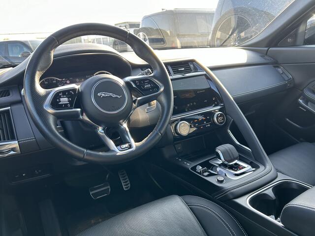 Jaguar E-Pace P300e 309pk AWD R-Dynamic SE | Panoramadak | Meridian Audio | Stoelverwarming | Draadloos Apple CarPlay / Android Auto |
