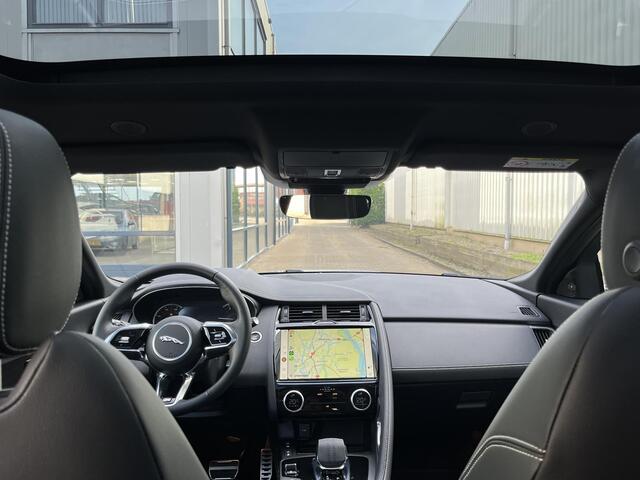 Jaguar E-Pace 1.5 P300e AWD R-Dynamic Black | NL Auto/1e Eig./Pano.Dak/Leder/20"/El.Wegklapbare Trekhaak