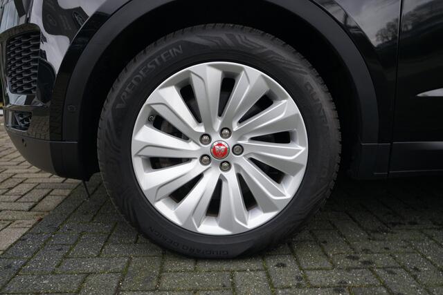 Jaguar E-Pace 2.0 P250 AWD S | Head-up display | Voorstoelen verwarmd | Meridian |