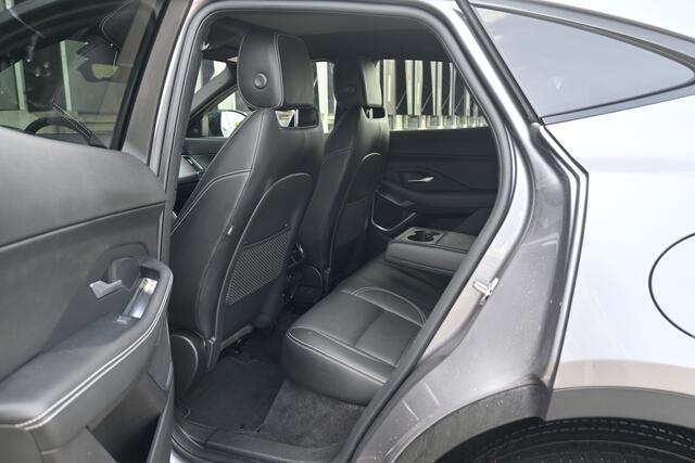 Jaguar E-Pace 1.5 P300e AWD R-Dynamic HSE
