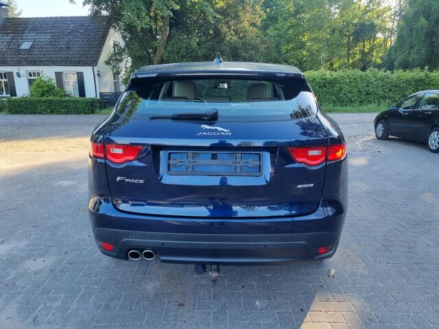 Jaguar F-PACE 2.0d AWD Prestige