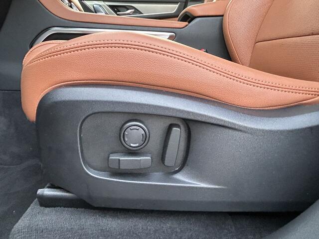 Jaguar F-PACE P400e 404pk AWD R-Dynamic S | Panoramadak | Afneembare trekhaak tot 2.000kg | Siena Tan interieur |