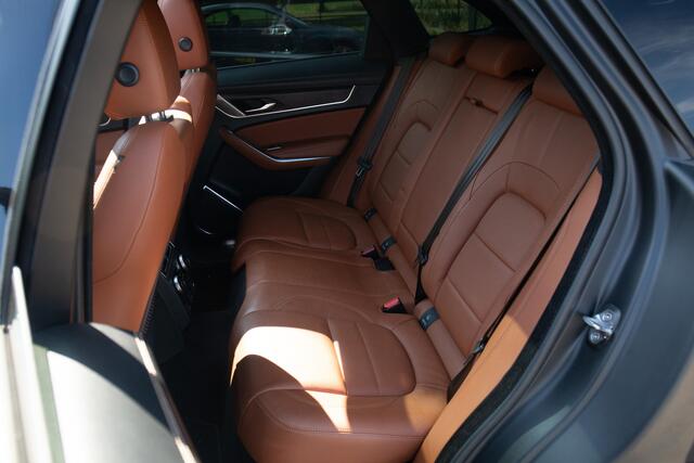 Jaguar F-PACE 2.0 P400e PHEV SE , Pano dak, HUD, 3Dcamera,