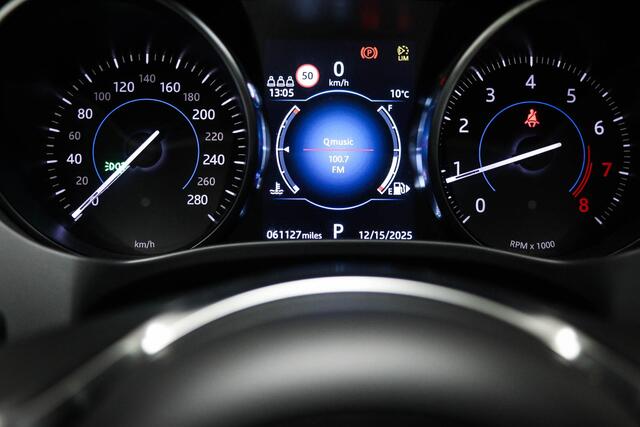 Jaguar F-PACE 2.0t AWD Portfolio | PANORAMADAK | STUURVERWARMING | APPLE | CAMERA