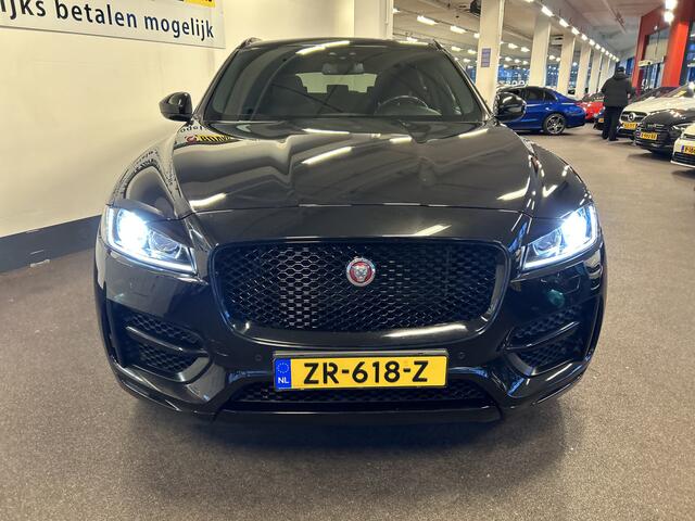 Jaguar F-PACE 2.0 R-Sport AWD 25T | Panoramadak | Stoel+Stuurverwarming | Afneembare trekhaak | Memory seats | Achteruitrijcamera | Cruise control | Climate control | Lederen/Alcantara bekleding | Navigatie | Lane assist