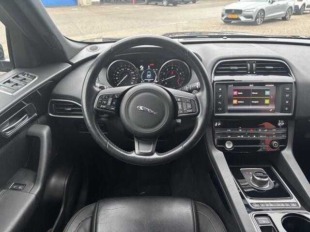 Jaguar F-PACE 3.0 S/C Prestige AWD 35t / Navi / Bleutooth / Stoel & Stuurverwarming / Cruise Control /