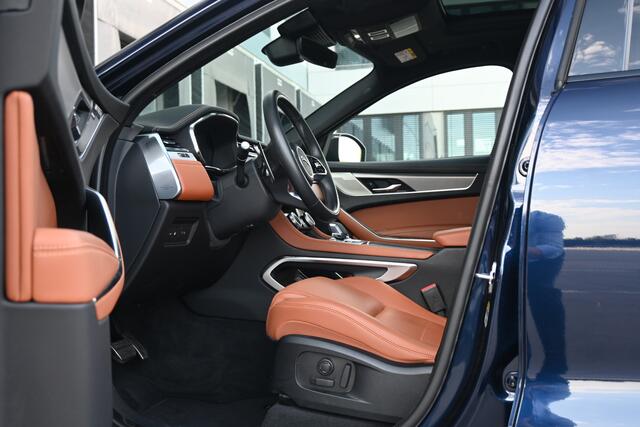 Jaguar F-PACE 2.0 P400e PHEV R-Dynamic SE