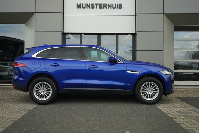Jaguar F-PACE 2.0t AWD Pure | Verwarmde voorstoelen |
