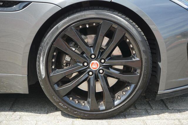 Jaguar F-TYPE 3.0 V6 RWD R-Dynamic | Facelift
