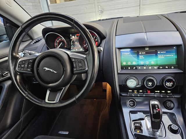 Jaguar F-TYPE 3.0 V6 RWD R-Dynamic