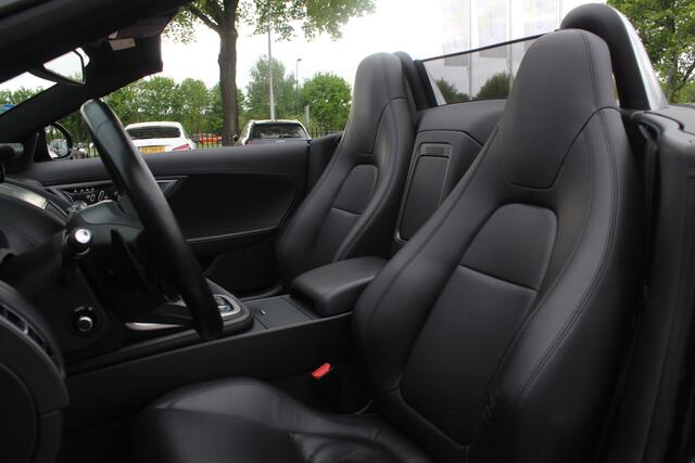 Jaguar F-TYPE 3.0 V6 Convertible 69.683 km! / Camera / Leder / Keyless / Memory seats / 19'' / Sportuitlaat