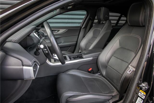 Jaguar XE P300 AWD R-Dynamic HSE Full options