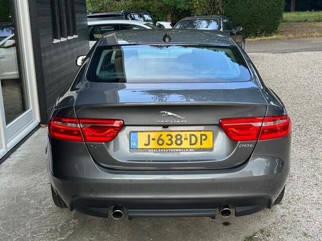 Jaguar XE 2.0t Pure Aut/Ecc/Leer/Navi