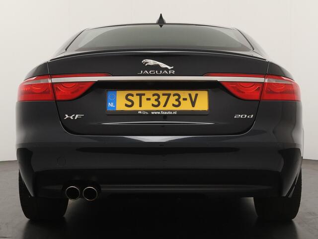 Jaguar XF 2.0d Portfolio - Lederen bekleding - Xenon koplampen - Navigatie - Apple Carplay/Android Auto - Stoelverwarming