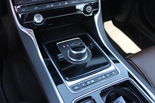 Jaguar XF 2.0d R-Sport Automaat