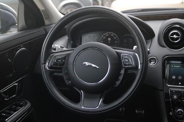 Jaguar XJ 3.0 D 50